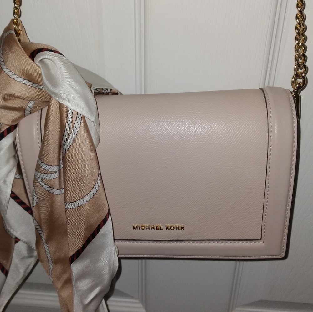 Michael Kors Leather Crossbody bag - Picture 4 of 9
